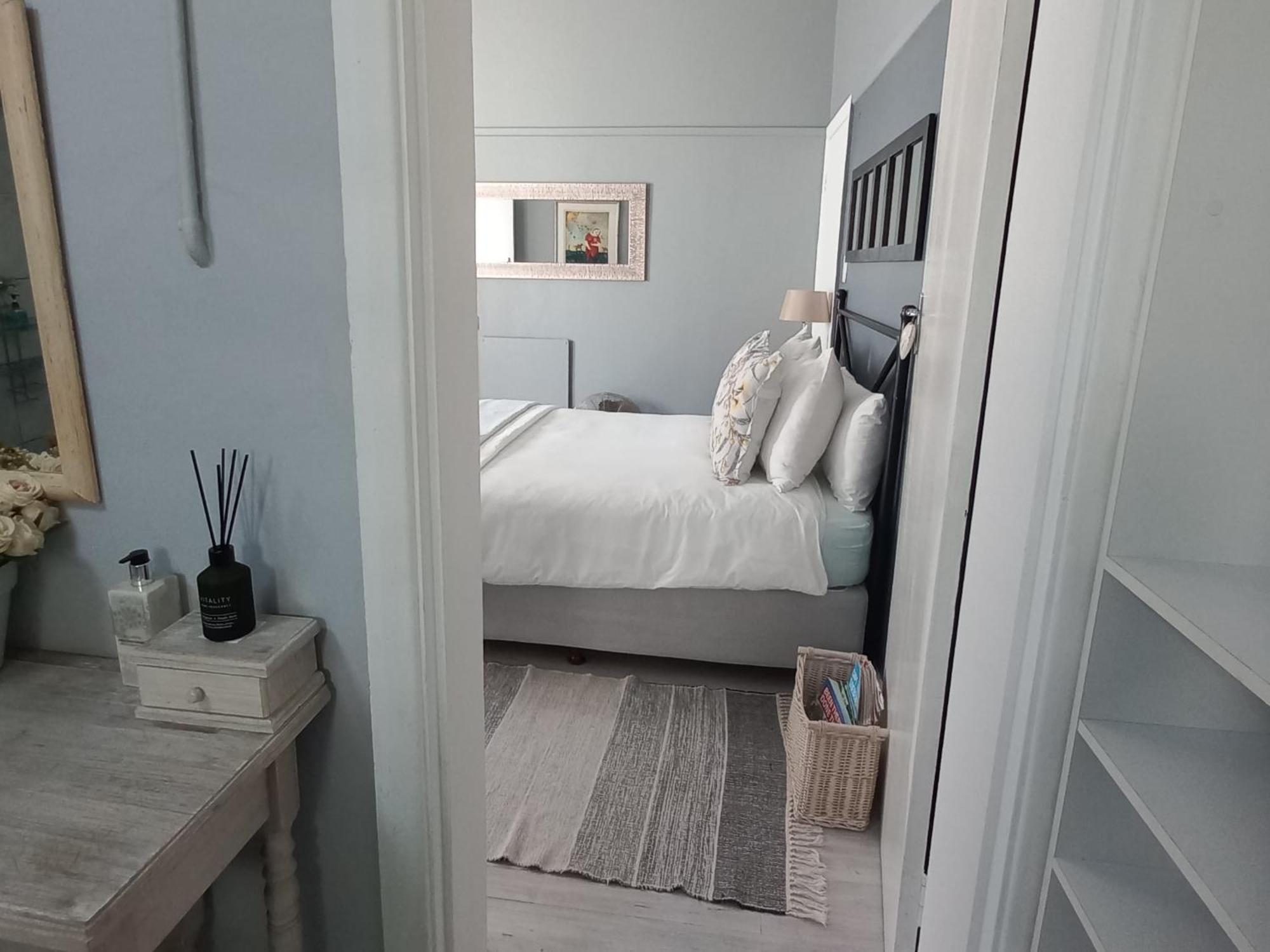 Peony Luxury Room With Wifi And Own Entrance สเตลเลนบอช ภายนอก รูปภาพ